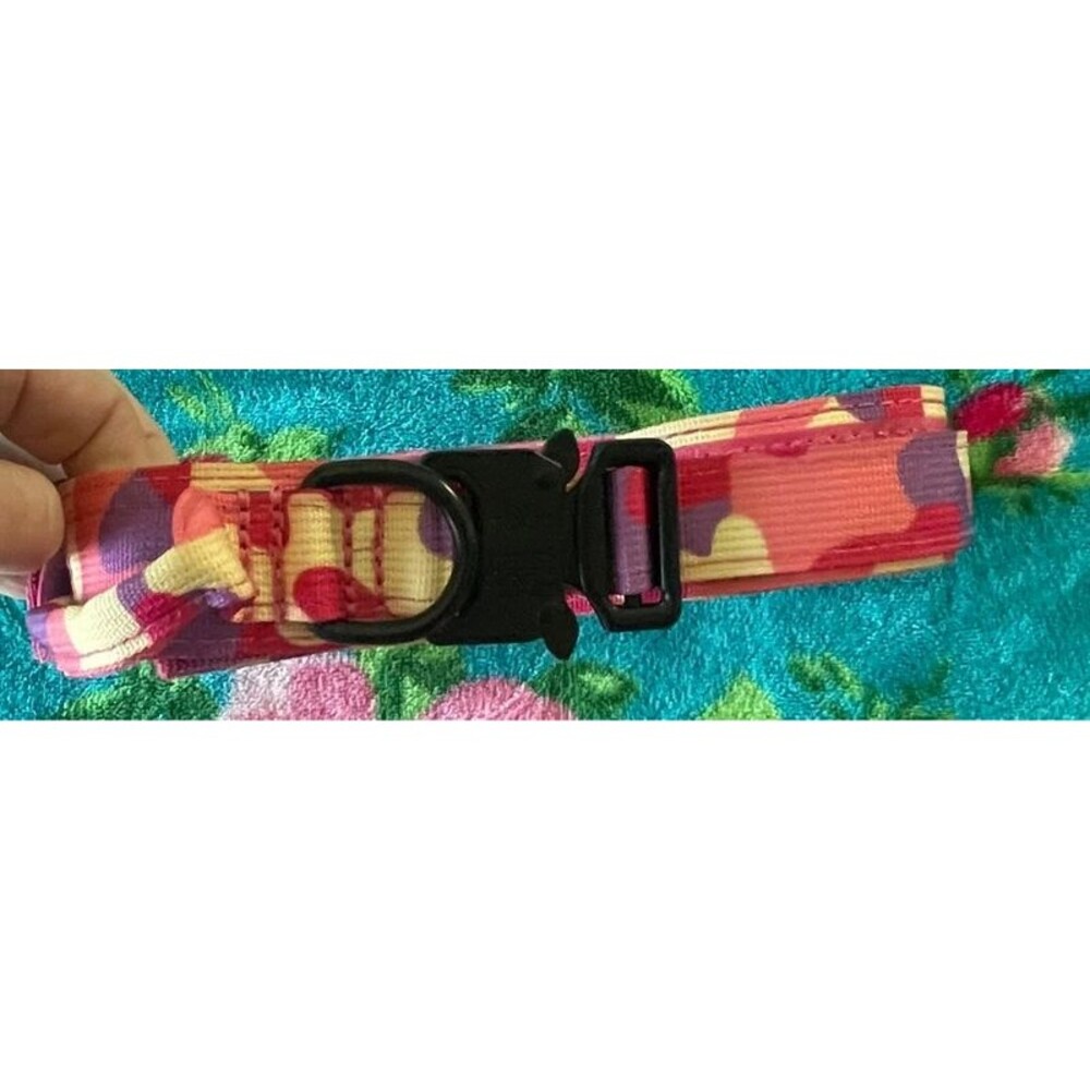 Pink camo dog collar